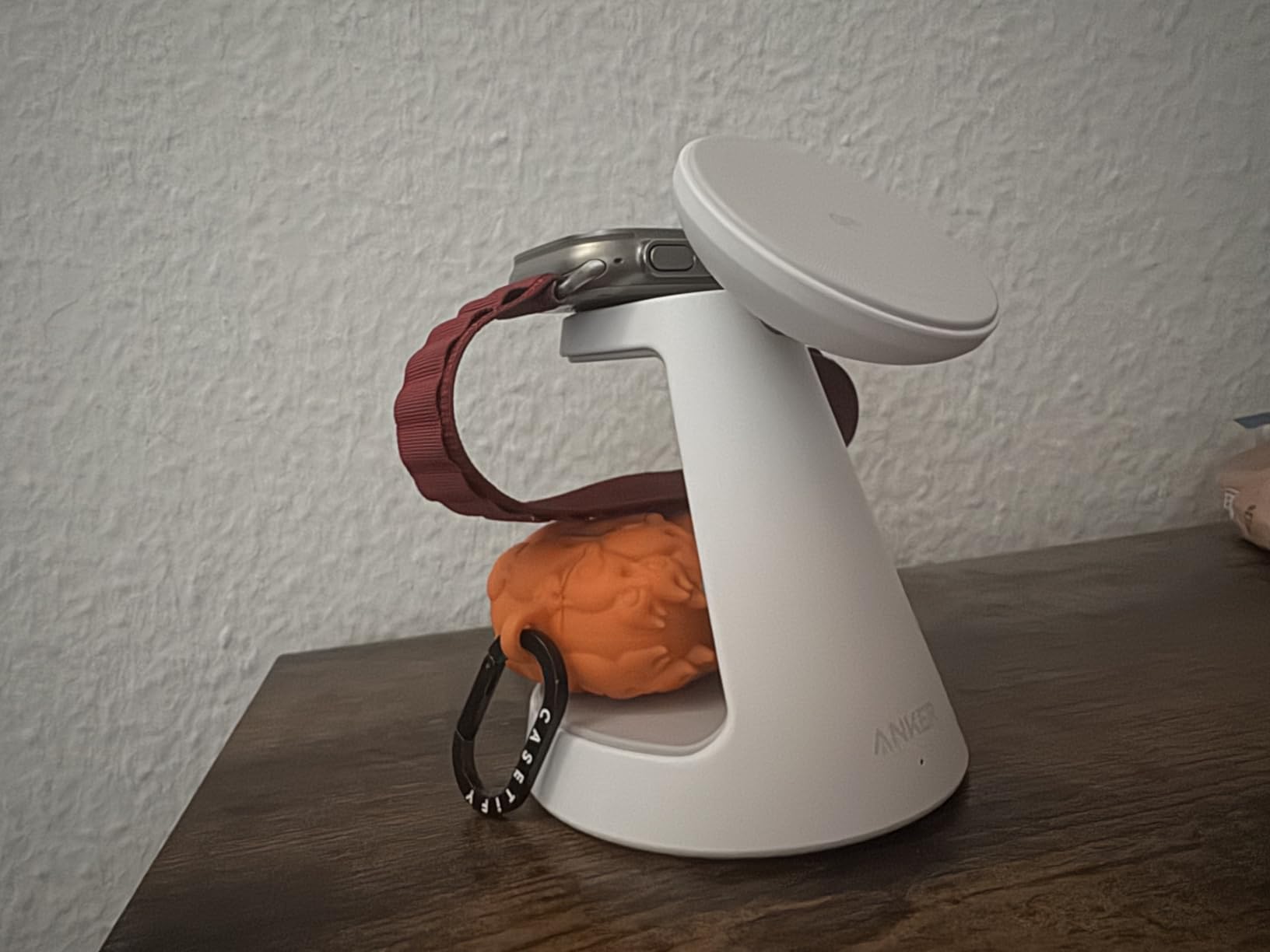 Nachttisch aufgeräumt