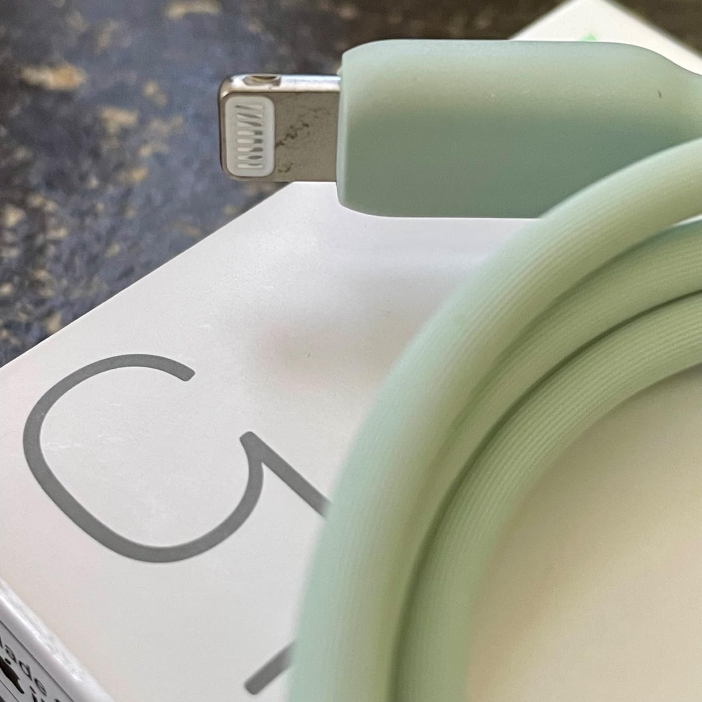 Solides Kabel
