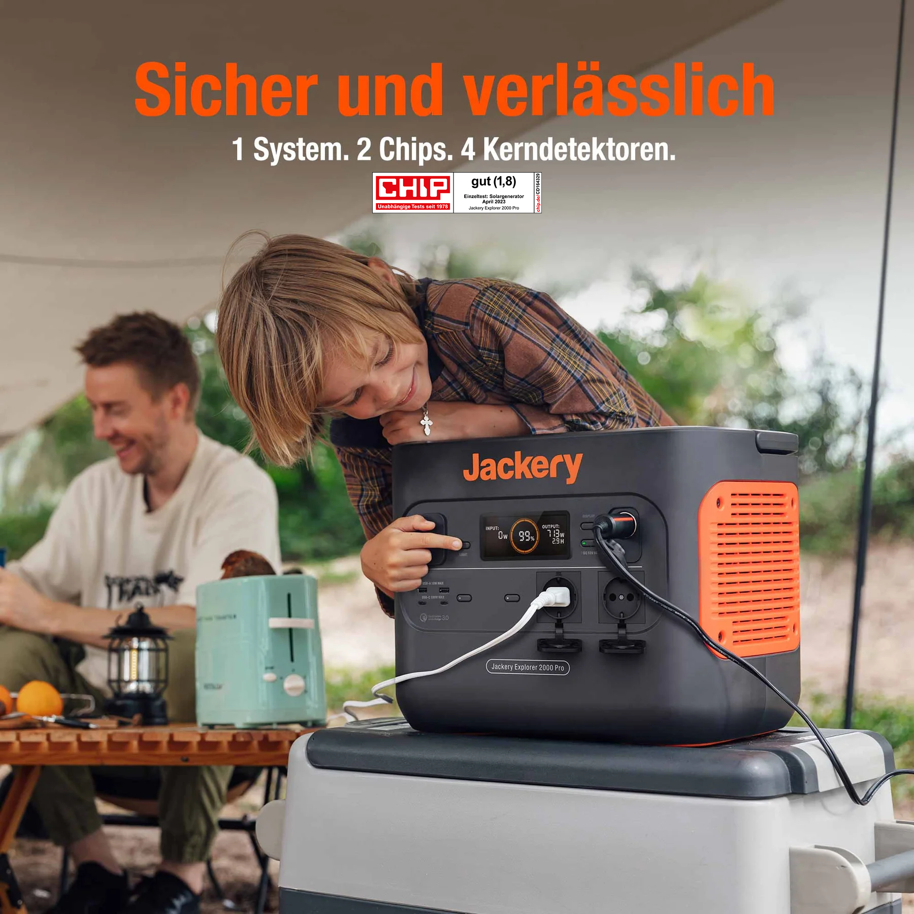 jackery-solar-generator-2000-pro-2160wh-2200w-200w-panel image 8
